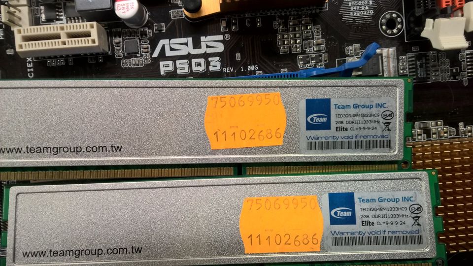 Bundle: Asus P5Q3 - Q9550 - 4GB RAM - HD4850 - X-Fi in Schauenstein