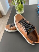 MCM SCHUHE ORIGINAL Cognac Damen low top sneakers Visetos Brandenburg - Woltersdorf Vorschau