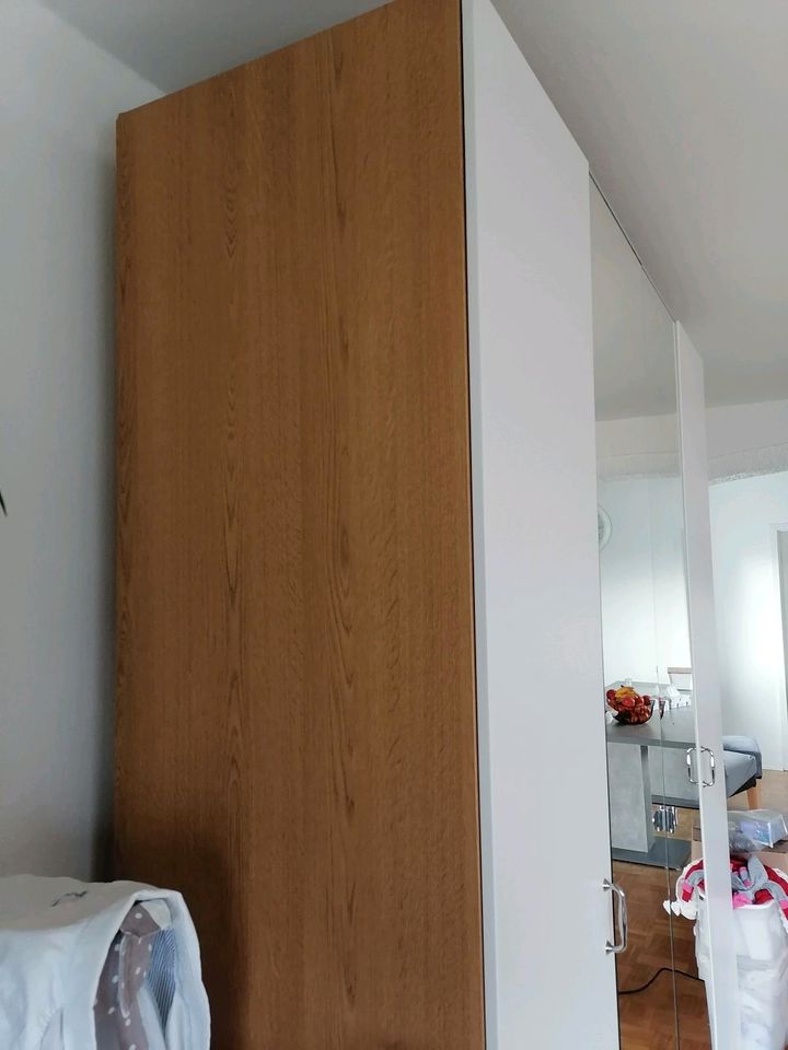 Ikea Pax Kleiderschrank B200×H235×T60 in Bad Eilsen