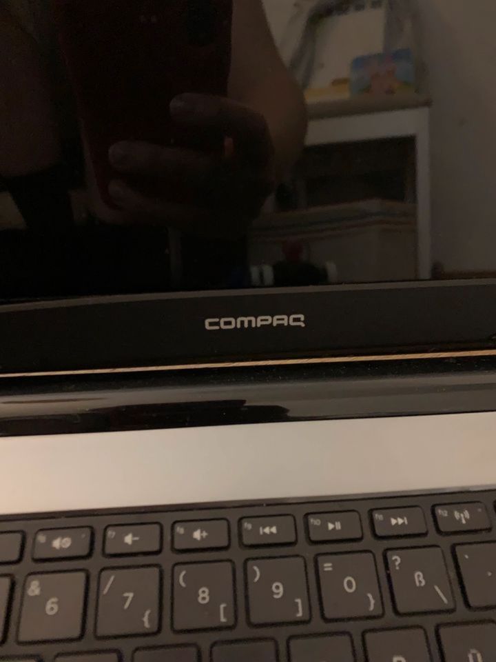 HP Compaq Laptop Notebook defekt in Tübingen