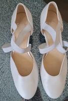 Ara Brautschuhe Gr.39 (6) Nordrhein-Westfalen - Gladbeck Vorschau