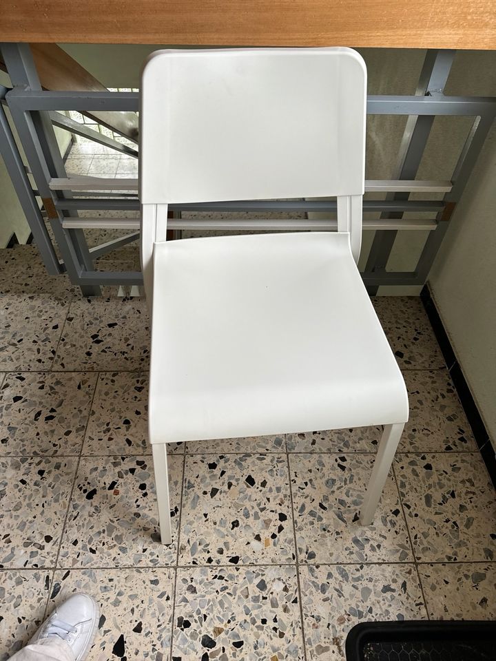 Stuhl von Ikea in Heiningen