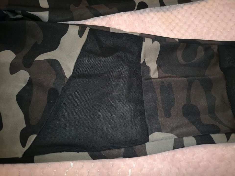 Urban Classics Leggings M Sport Army Tarnmuster in Berlin