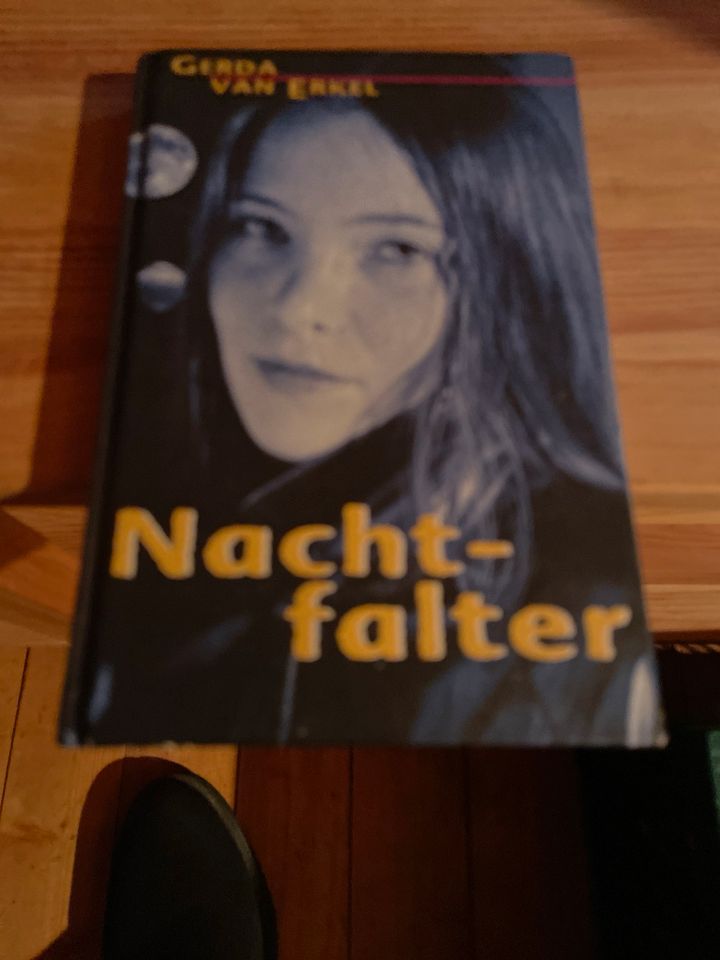 Buch - Nachtfalter, von Gerda van Erkel in Selm