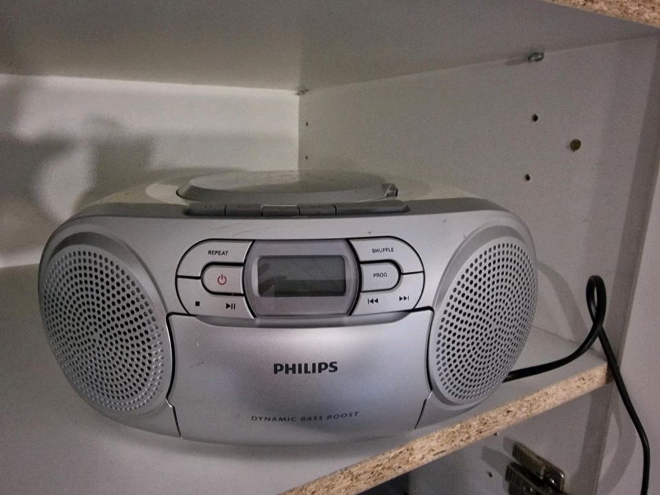 Philips, CD Player, Radio, Kassetten in Hofstetten a. Lech