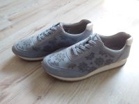 Leder Sneaker Caprice Comfort Gr. 40 H hellblau neuwertig Niedersachsen - Pattensen Vorschau