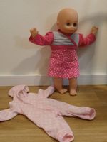 Puppe – Mädchen mit Schlafanzug zum Wechseln Nordrhein-Westfalen - Mettmann Vorschau