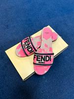 Fendi Pantoletten rosa Gr. 38 Damen Bayern - Illertissen Vorschau