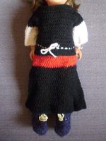 gestrickte Puppen-Kleidung Rock Oberteil Kleid Puppen-Schuhe 60cm Bayern - Eitensheim Vorschau