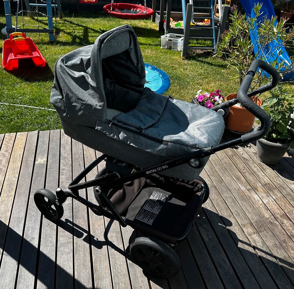 Römer Britax Go Big Kinderwagen in Sulzbach (Saar)