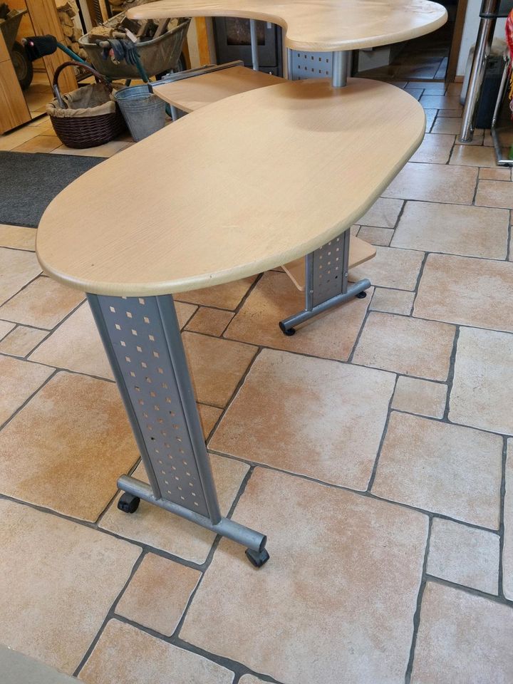 Büro Tisch Laptop Tisch Maße ca 210 cm x 60 x 90 cm in Schechen