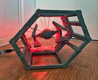 TIE-Interceptors aus 3D-Druck mit LED-beleuchteter Aufhängung Bayern - Bobingen Vorschau