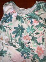 Pull&Bear elfenhaft leichtes Top Blumenmuster S 36 Hessen - Heusenstamm Vorschau