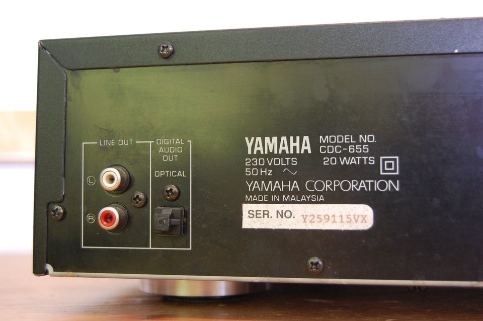 Yamaha CDC-655 5 Fach CD Player Wechsler--Teil--Defekt--- in Bad Waldsee