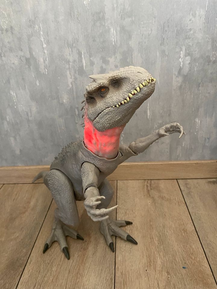 Indominus Rex Jurassic World in Heiligenhaus