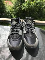 Damen Nike – Air Huarache – Sneaker in Triple-Schwarz Hessen - Fulda Vorschau