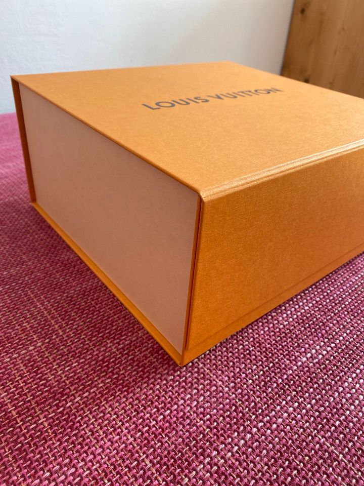 Louis Vuitton Box in Berlin