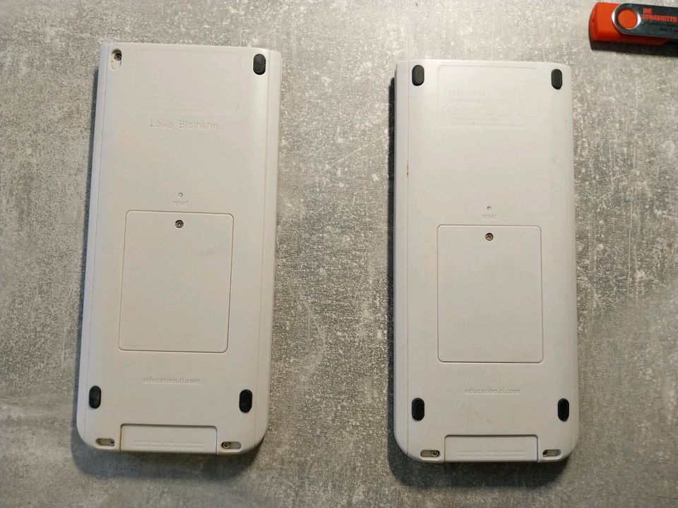 2 Grafik-Taschenrechner TI-nspire CX (+ Hülle & Ladekabel) in Bad Oeynhausen