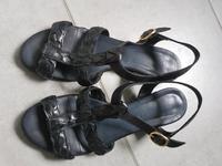 Italienische Designer Sandale Echtleder Leder Gr. 39 Nordrhein-Westfalen - Haan Vorschau
