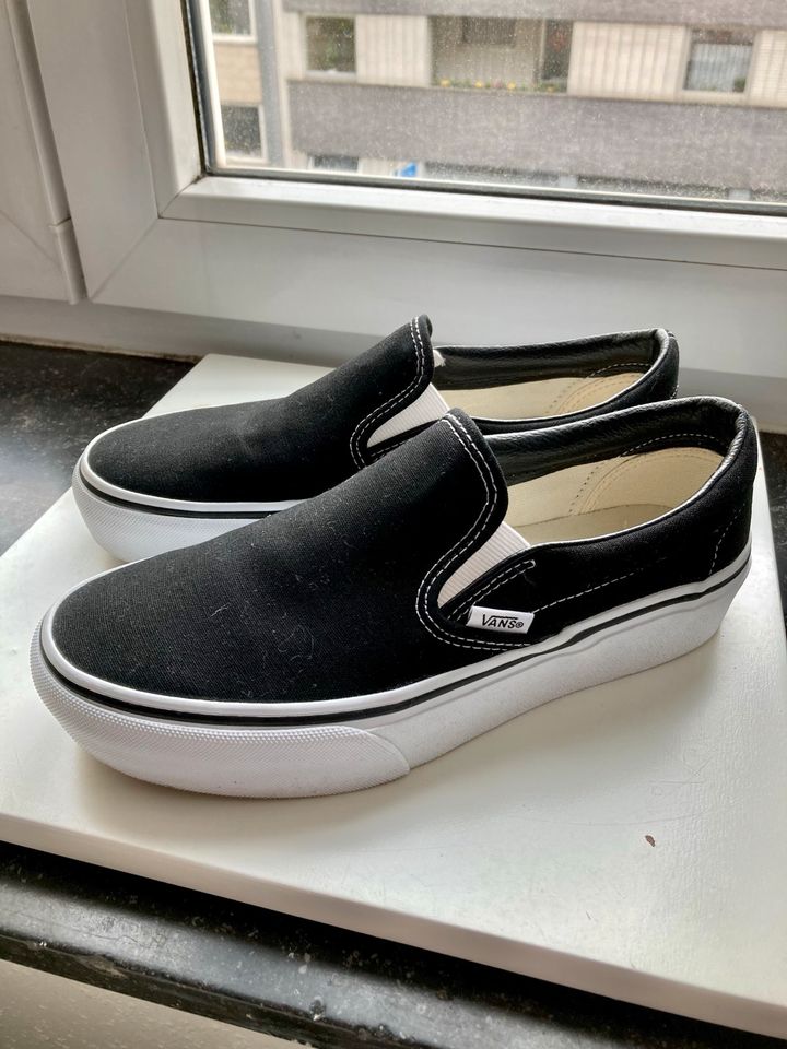 VANS Slip-on schwarz Damen, Slipper in Aachen