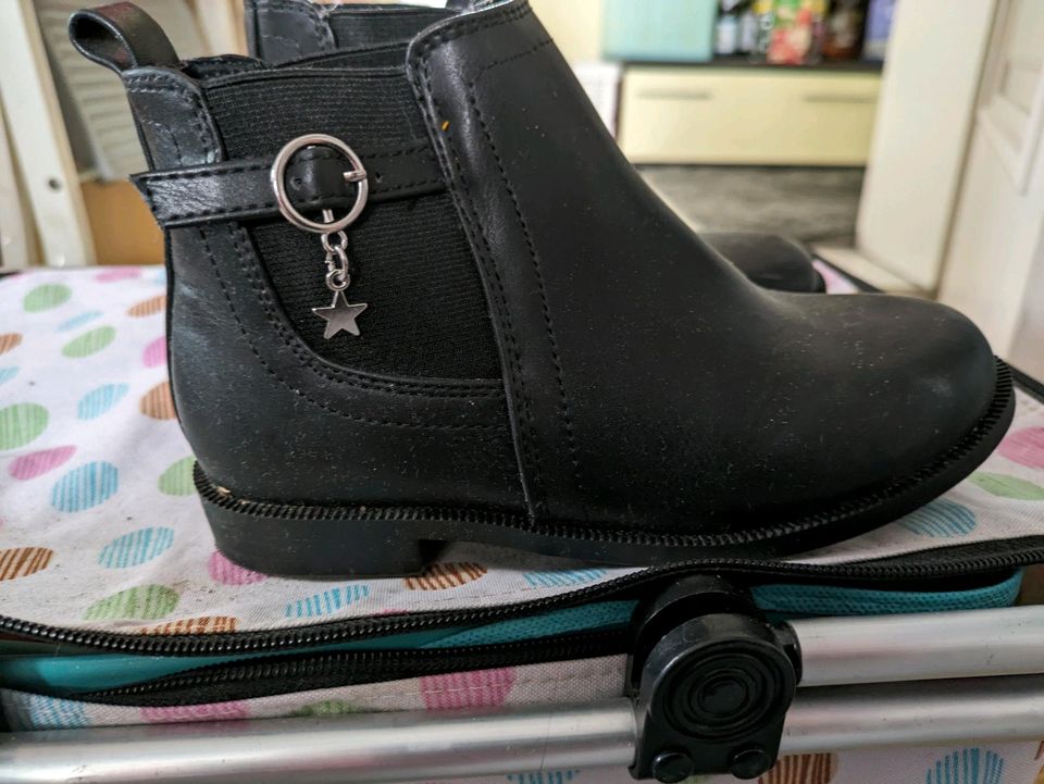 ❤️ Süße Mädchen Stiefel, Größe 29❤️ in Scheyern