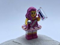 LEGO® Minifigur Candy Rapper Lego Movie 2 (71023) coltlm2-11 Bremen - Oberneuland Vorschau