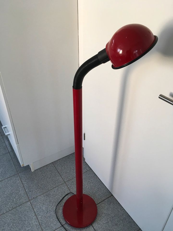 Stehlampe 80 er Jahre rot Biegelampe in Ulm