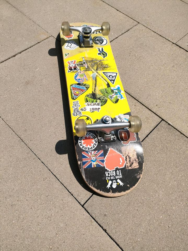 Skateboard, kaum gefahren, sehr guter Zustand in Weinheim