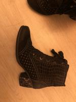 *** SUCHE ~ Stiefelette ~ Remonte *** Brandenburg - Herzfelde Vorschau