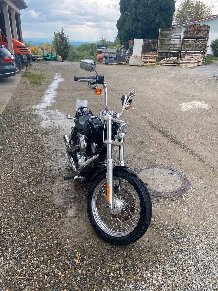 Harley Davidson Dyna Super Glide in Deggenhausertal