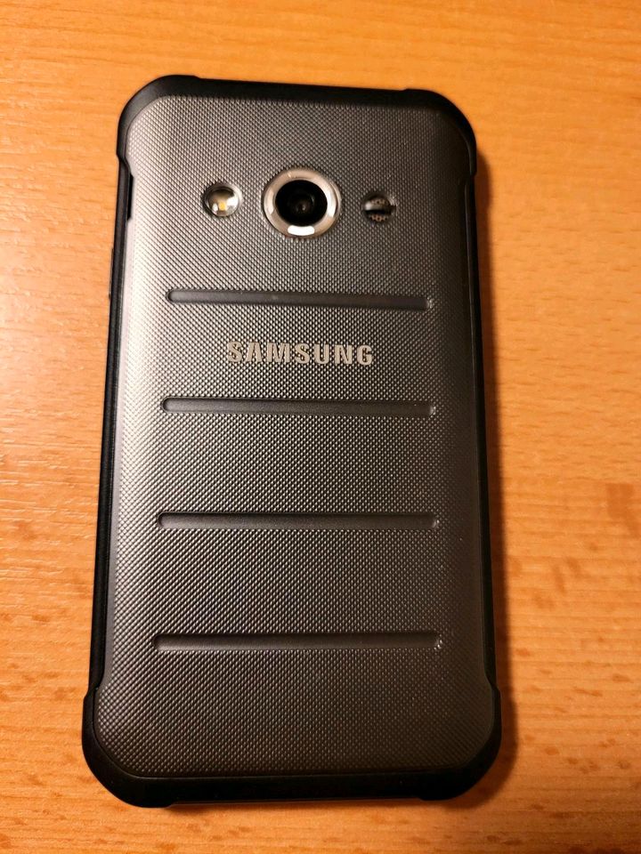 Samsung Galaxy SM-G388F Xcover 3, Outdoor in Nürnberg (Mittelfr)