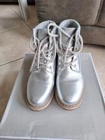 Tamaris Lederstiefelette Silber, Gr. 38 Nordrhein-Westfalen - Alsdorf Vorschau