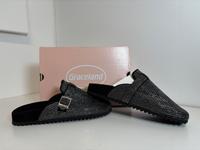 Hausschuhe Latschen Clogs Gr.37 schwarz Strass Neu Nordrhein-Westfalen - Wiehl Vorschau
