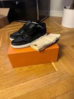 Louis Vuitton Trainers Gr 9 1/2 Altstadt-Lehel - München/Lehel Vorschau