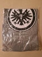 T-Shirt mit Eintracht Adler Frankfurt am Main - Gallusviertel Vorschau