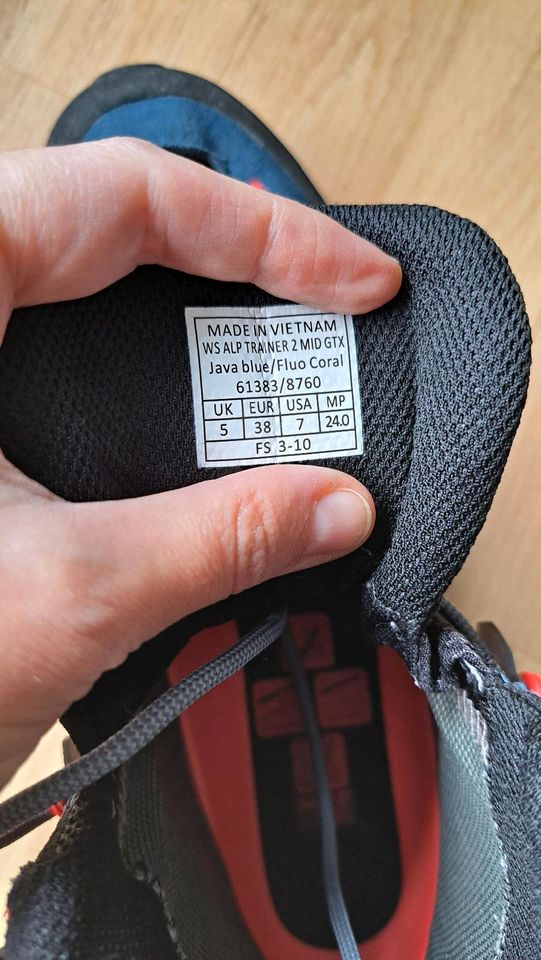 Wanderschuhe Salewa Alp Trainer 2 Mid, Größe 38 WIE NEU in Berlin