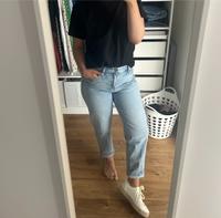 Pull & Bear Mom-Jeans in Mittelblau | Hoher Bund | 40 Bayern - Hiltpoltstein Vorschau