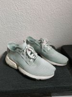 Adidas Boost Sneaker Herren Schuhe Größe 41 1/3 Nordrhein-Westfalen - Leverkusen Vorschau