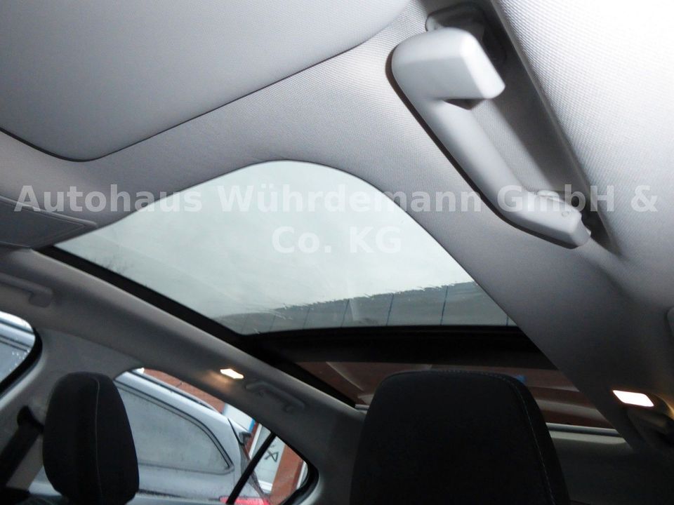 Ford Focus Lim. Titanium in Ganderkesee