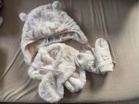 Baby Mütze Schal Handschuh H&M NEU cremeweiß Set 74 Sachsen-Anhalt - Magdeburg Vorschau