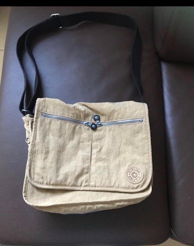 Tasche(n) von Kipling, Laptoptasche in Benningen