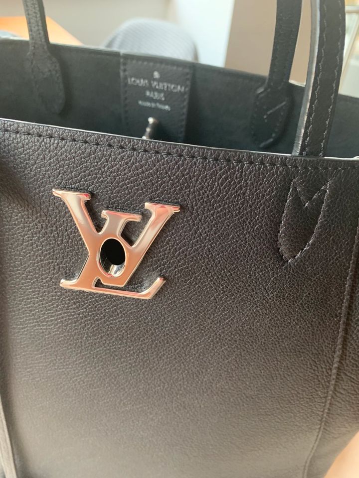 Org Louis Vuitton Lockme Cabas Shopper schwarz Leder Tasche in Bayern -  Lauf a.d. Pegnitz