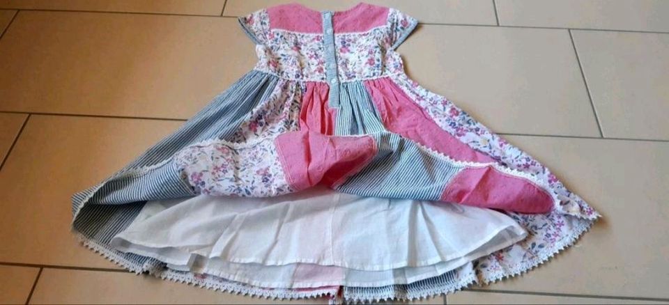 Sommerkleid Mädchen super hübsch in Bredstedt