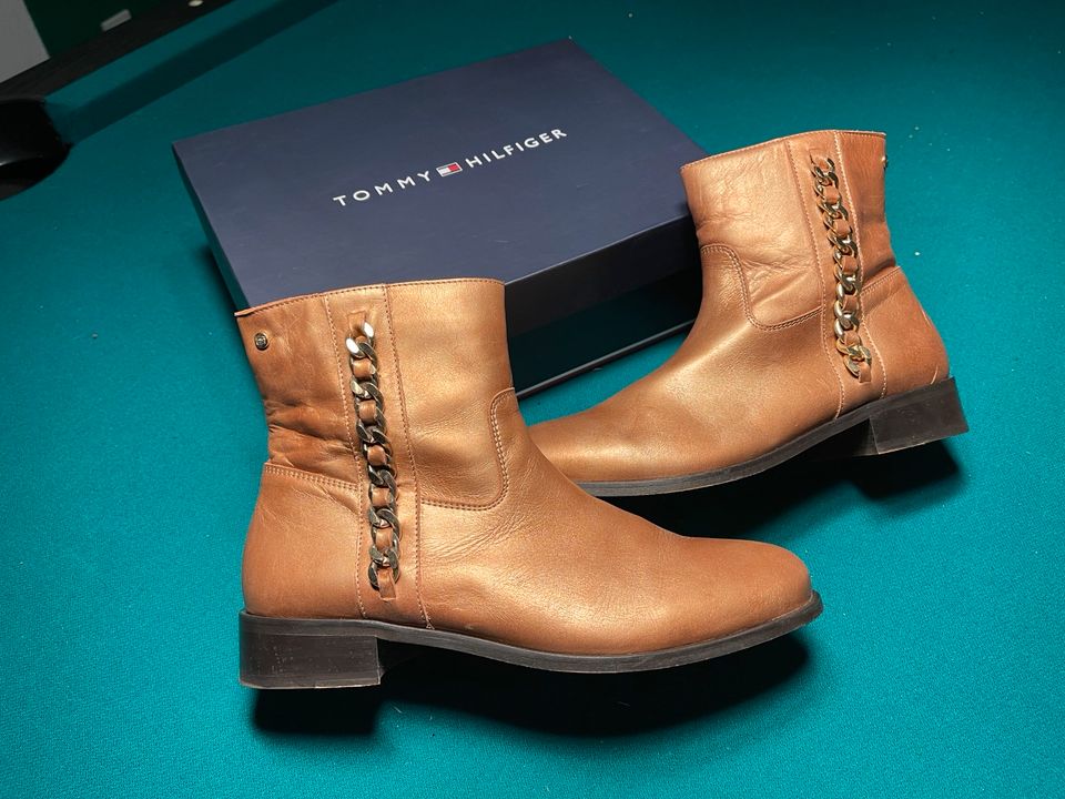 Tommy Hilfiger Leder Boots Gr. 40 wie neu mit Karton Cognac in Saarbrücken