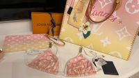 Louis Vuitton Pool Kollektion Bikini Top Gr. 38 neu mit Etikett Saarbrücken-Mitte - St Johann Vorschau