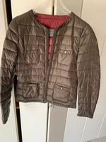 BENETTON Soft light down Jacke Gr.S  wie Neu Bayern - Reisbach Vorschau