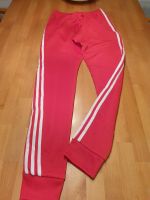 Adidas Trainingshose/ Jogginghose rot Gr. XS Neu Nordrhein-Westfalen - Lage Vorschau