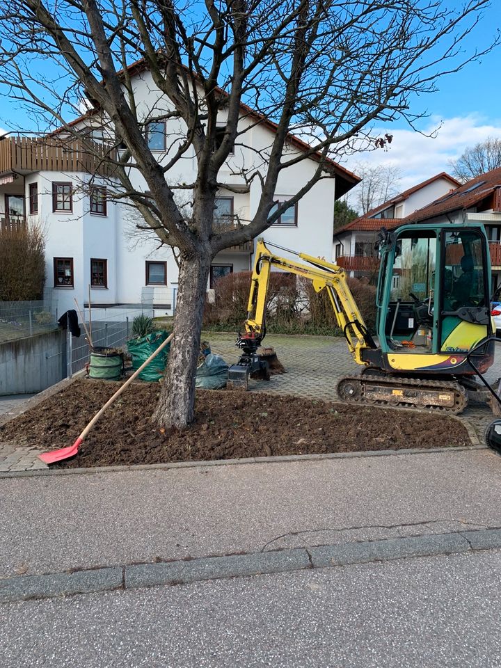 Baggerarbeiten Baggerdienstleistungen 2t / 8t Landschaftspflege in Weinsberg