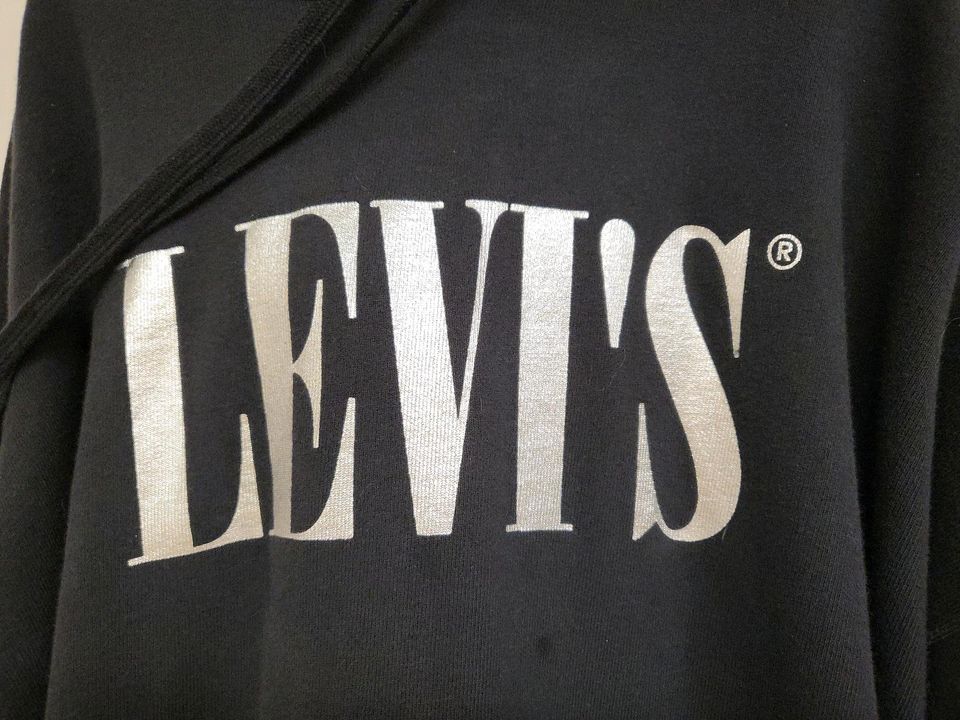 Levis Hoodie Original Gr. M in Offenburg