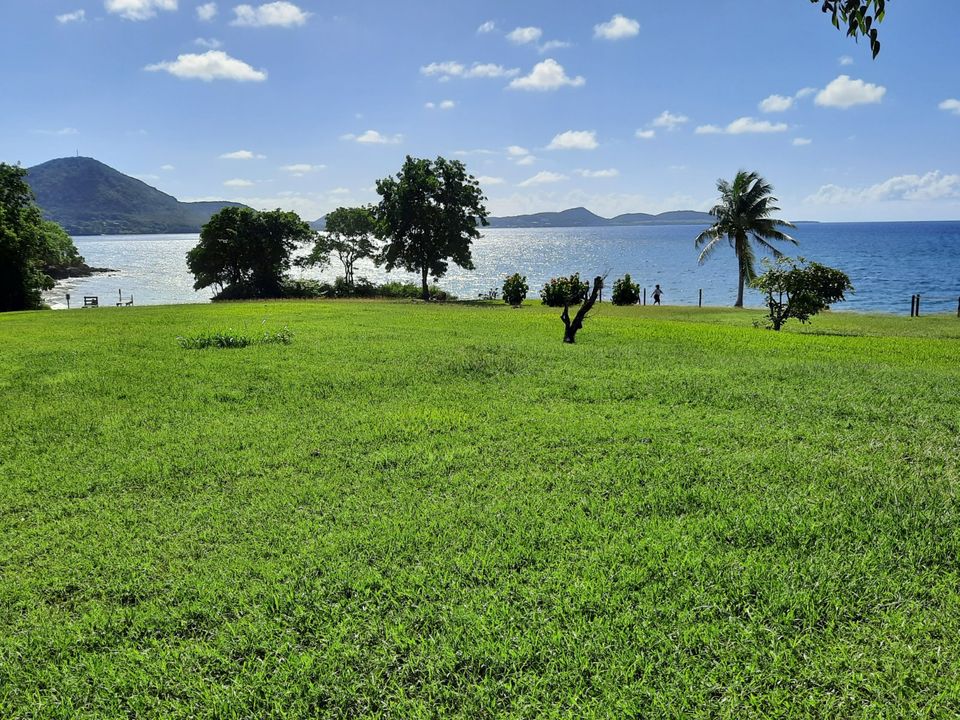 Studio mit Meeresblick am Strand auf Martinique, Karibik in Niedernhausen